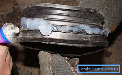 2789 Mastic sortir du tube