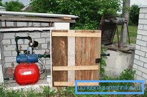 Station de pompage en annexe. Station de pompage en annexe.
