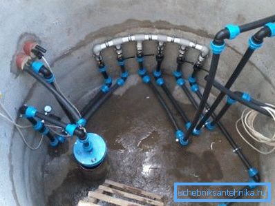 Equipement pour soulever de l'eau et l'introduire dans la maison Equipement pour soulever de l'eau et l'introduire dans la maison