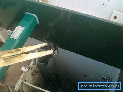 1169 La maintenance consiste en un nettoyage périodique.