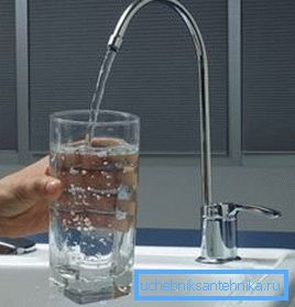 Robinet monocommande pour filtre à eau