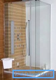 Cabine carrée originale avec clôture transparente Cabine carrée originale avec clôture transparente
