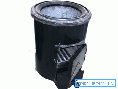 La chambre de combustion séparée simplifie le transport et le chargement de la structure La chambre de combustion séparée simplifie le transport et le chargement de la structure