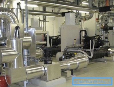 Unité de chauffage et de ventilation de l'usine de transformation des aliments hongroise Givaudan, Mako. Unité de chauffage et de ventilation de l’usine de transformation des aliments hongroise Givaudan, Mako.