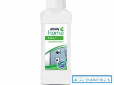 Spray nettoyant pour douches