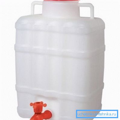 Baril portable en plastique avec robinet