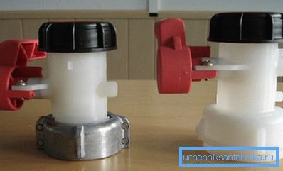 Vannes en plastique pour eurocube avec adaptateur en métal et polymère Vannes en plastique pour eurocube avec adaptateur en métal et polymère
