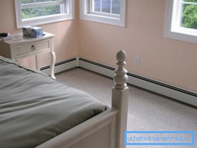 Les plinthes chauffantes ont fière allure dans n'importe quel aménagement intérieur Les plinthes chauffantes ont fière allure dans n'importe quel aménagement intérieur