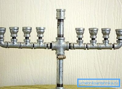 Les produits artisanaux fabriqués à partir de matériaux métalliques ne sont pas moins originaux et ont un bel aspect.