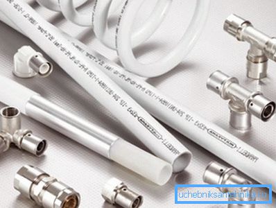 Tuyaux et raccords en polypropylène. Tuyaux et raccords en polypropylène.