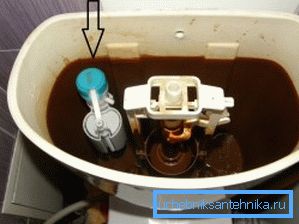 Parfois, les étiquettes de niveau d'eau sur le produit ne correspondent pas à la réalité et doivent souvent faire les ajustements vous-même.