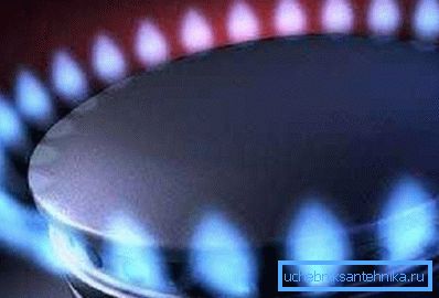 Après le chevauchement des gaz, le brûleur doit être allumé. Après le chevauchement des gaz, le brûleur doit être allumé.