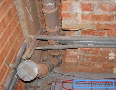 Un exemple de système intégré à l'intérieur du mur Un exemple de système intégré à l'intérieur du mur