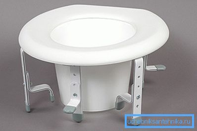 Set de toilette avec réglage en hauteur Set de toilette avec réglage en hauteur