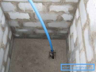 Fosse ou aménagement d'un puits pour eau sans caisson Fosse ou aménagement d'un puits pour eau sans caisson