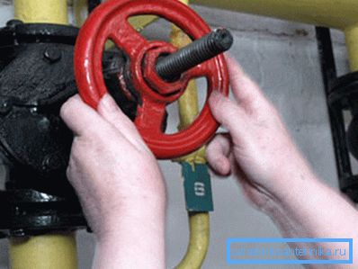 Il suffit de dévisser la valve ne suffit pas Il suffit de dévisser la valve ne suffit pas