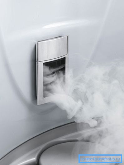 Le travail du générateur de vapeur pour l'effet du bain de vapeur turc.