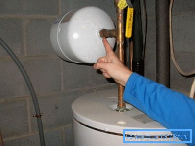 Prolongateur fixé au mur Prolongateur fixé au mur