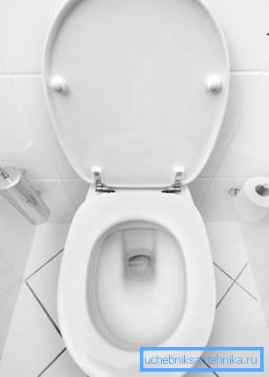 Considérez le vase de toilette de l'appareil (bol). Considérez le vase de toilette de l'appareil (bol).
