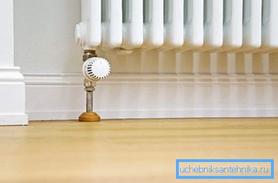 Réglage du débit de liquide de refroidissement Réglage du débit de liquide de refroidissement