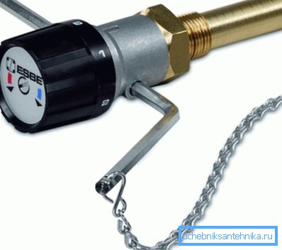 Régulateur pour chaudière à combustible solide Régulateur pour chaudière à combustible solide