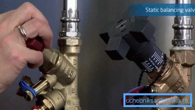 Chauffage à équilibrage automatique avec robinets Chauffage à équilibrage automatique avec robinets