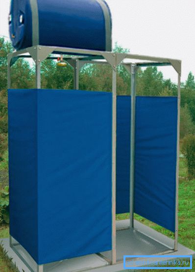 Douche combinée pour donner des coins métalliques