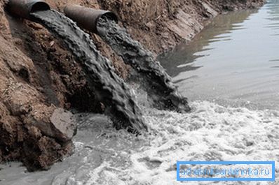 Effluent gravement pollué. Effluent gravement pollué.