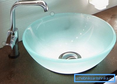 Si vous montez un tel produit au lieu d’un évier standard, vous recevrez un élément intérieur unique. Si vous montez un tel produit au lieu d’un évier standard, vous recevrez un élément intérieur unique.