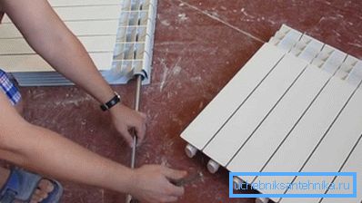 Nous assemblons le produit avant l'installation. Nous assemblons le produit avant l'installation.