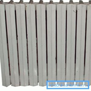Les produits modernes en fonte semblent beaucoup plus attrayants que leurs prédécesseurs. Les produits modernes en fonte semblent beaucoup plus attrayants que leurs prédécesseurs.