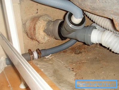Méthode fixe de connexion du drain de la machine