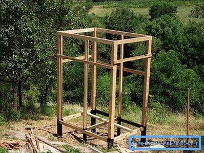 Nous mettons les linteaux supérieurs et horizontaux.
