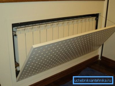 Il y a les deux surfaces amovibles et l'ouverture (équipé de charnières supplémentaires) Il y a les deux surfaces amovibles et l'ouverture (équipé de charnières supplémentaires)