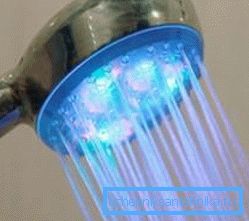Les lumières LED imperméables pour les salles de douche peuvent donner à l'environnement un attrait fantastique