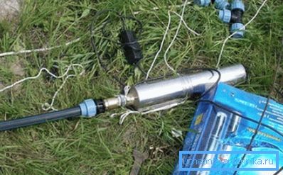 Cela ressemble à une pompe à puits profond. Cela ressemble à une pompe à puits profond.