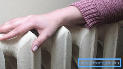 La température des batteries est interconnectée avec les conditions météorologiques extérieures. La température des batteries est interconnectée avec les conditions météorologiques extérieures.