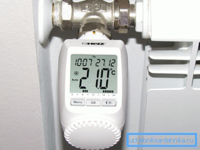 La tête thermique est capable de maintenir la température de l'air souhaitée dans la pièce. La tête thermique est capable de maintenir la température de l'air souhaitée dans la pièce.