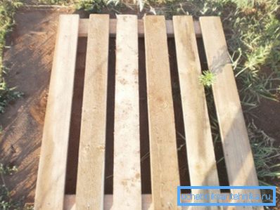 Palette en bois typique qui peut être fait par vous-même Palette en bois typique qui peut être fait par vous-même