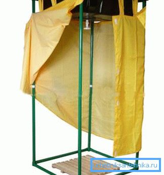 Cadre tubulaire pour douche d'été Cadre tubulaire pour douche d'été