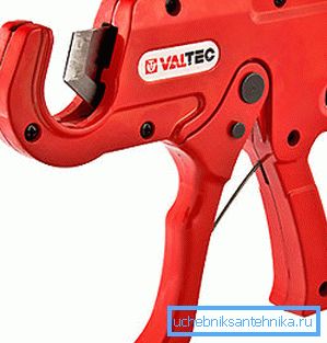 Truborez pour les tubes métalliques comme les ciseaux Truborez pour les tubes métalliques comme les ciseaux