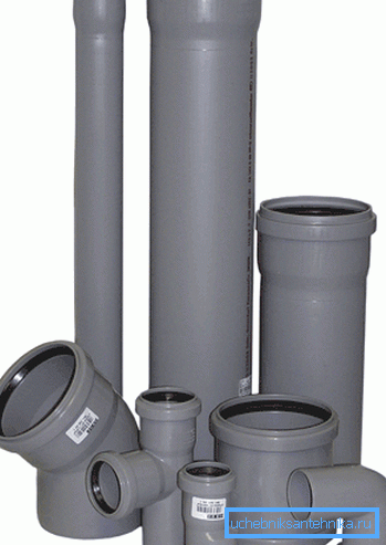 Tuyaux de diamètre 50 mm et 100 mm avec raccords Tuyaux de diamètre 50 mm et 100 mm avec raccords