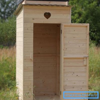 Les toilettes du pays devraient apparaître avant tout autre bâtiment. Les toilettes du pays devraient apparaître avant tout autre bâtiment.