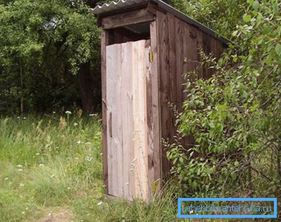 Toilette faite à l'extérieur