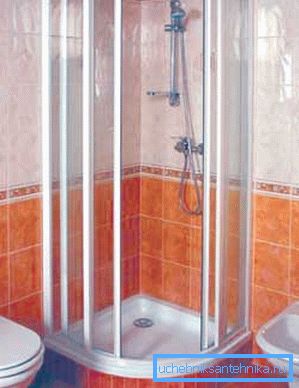 Baignoire d'angle pour douche