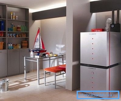 Dispositif avec élément chauffant au gaz et électrique pour une maison de campagne Dispositif avec élément chauffant au gaz et électrique pour une maison de campagne