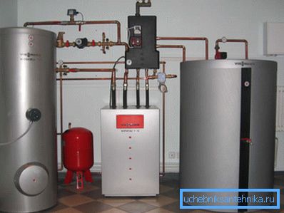 Dans le réseau de chauffage de la maison peut être mis des tuyaux moins durables Dans le réseau de chauffage de la maison peut être mis des tuyaux moins durables