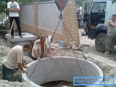 Seul travailler avec ces produits concrets est très difficile. Seul travailler avec ces produits concrets est très difficile.