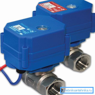 Option avec commande électrique par servo. Option avec commande électrique par servo.