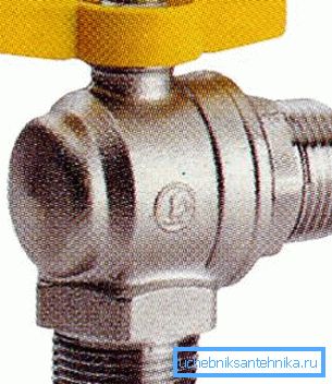 Les vannes utilisées sur les lignes de gaz sont généralement marquées en jaune. Les vannes utilisées sur les lignes de gaz sont généralement marquées en jaune.
